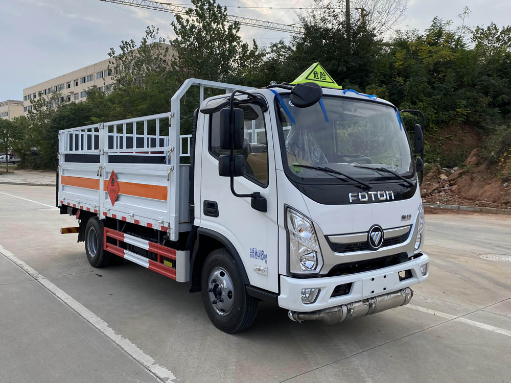 楚勝牌CSC5048TQPB6型氣瓶運輸車